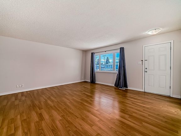5th image of 9125 156th St NW