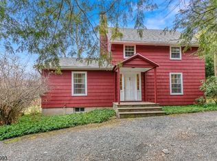 27 Corey Ln, Mendham, NJ 07945