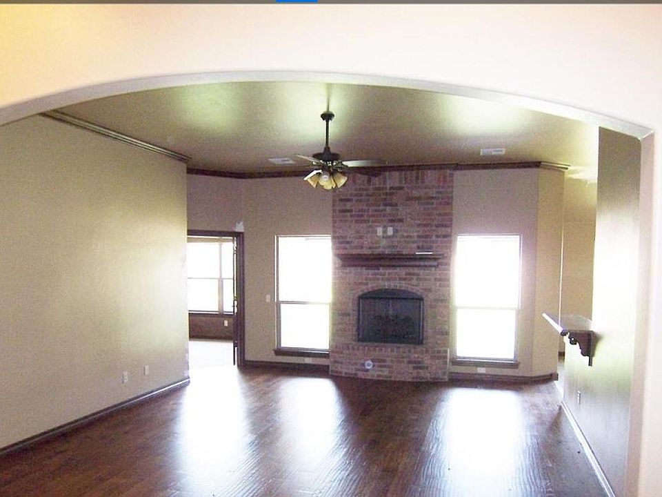 2nd image of 3233 Orchard Ave
