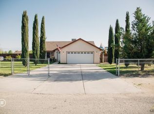 28167 Lotus Ave, Taft, CA 93268
