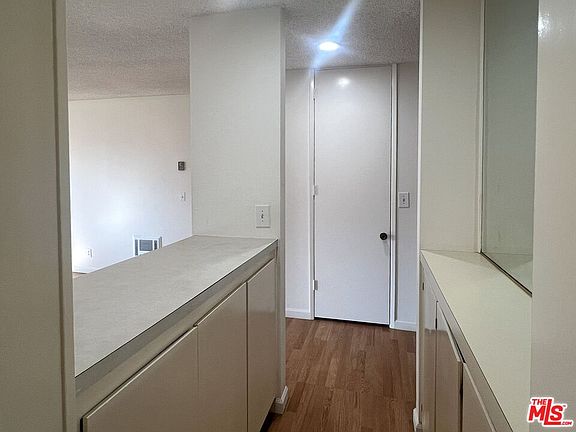 4th image of 6000 Canterbury Dr #6000D212