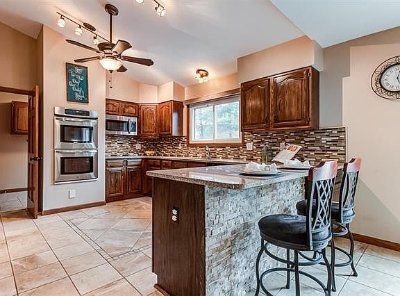 5th image of 13364 Bahnfyre Dr