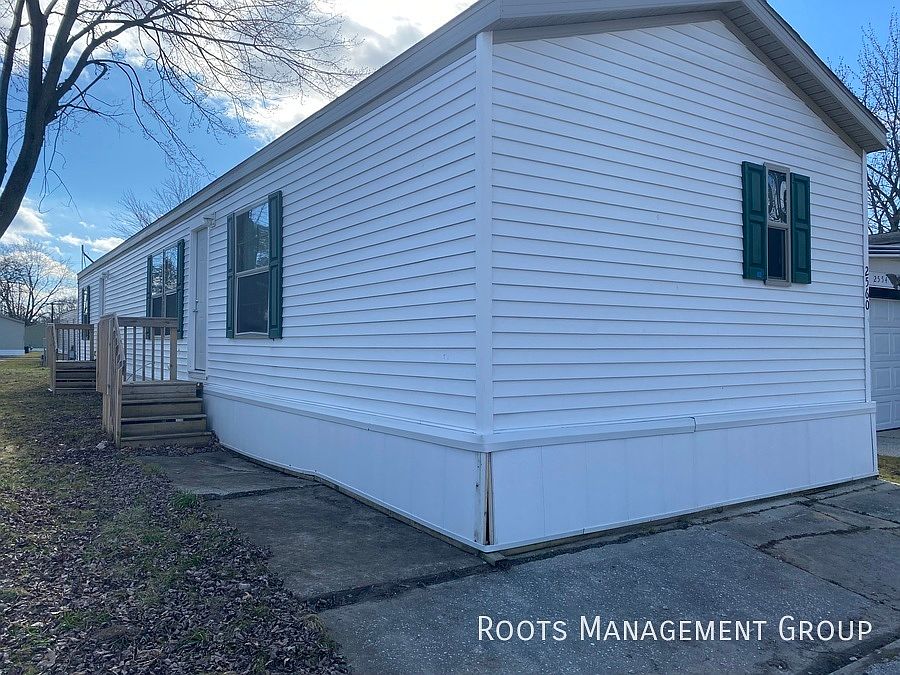 1st image of 2560 Samuel Dr #Sa2560