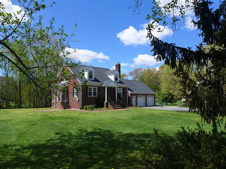 9331 Whiskey Bottom Rd — Photo 37