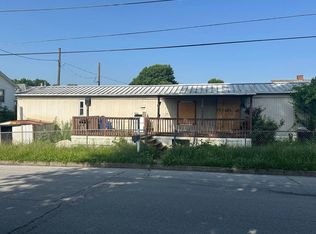 2018 1/2 2nd St, Moundsville, WV 26041