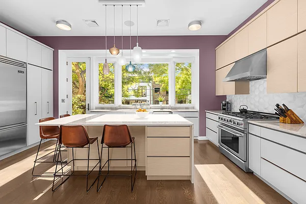 Sold by Corcoran | media 2