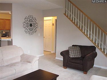 4th image of 782 Heath Ln