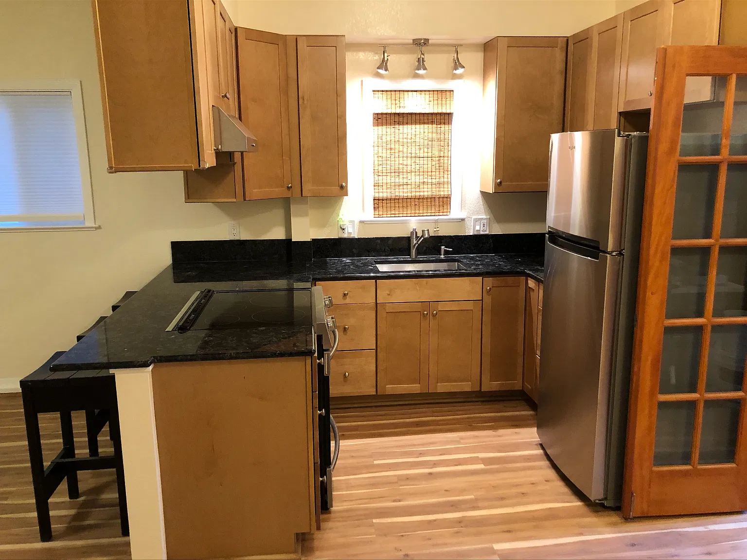 853 San Anselmo Ave — Photo 2