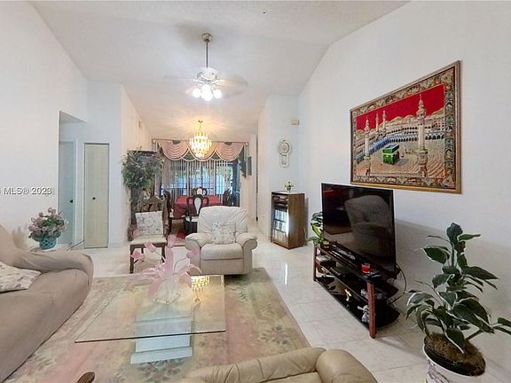 4th image of 3398 NW 203rd St