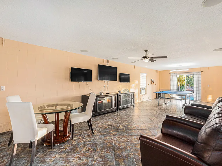 1316 Apollo Beach Blvd S — Photo 29