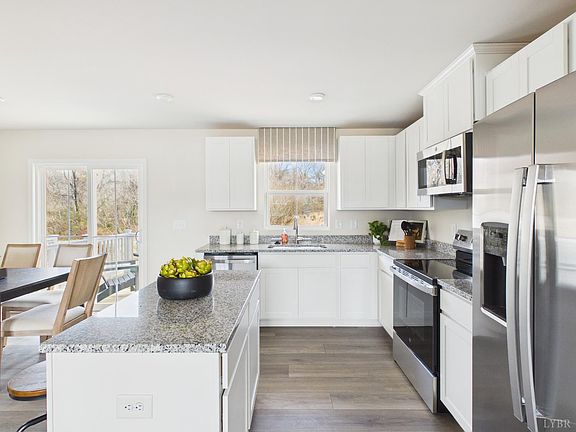 7th image of this home