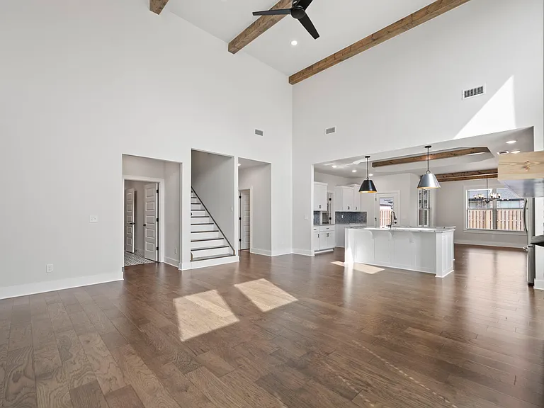 1110 Montieri Dr — Photo 18