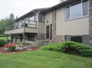 10622 N Overview Dr, Spokane, WA 99217