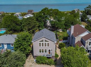105 2nd Ave, Peconic, NY 11958