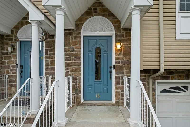 2 bed, 2.5 bath, $3,800 — Photo 3