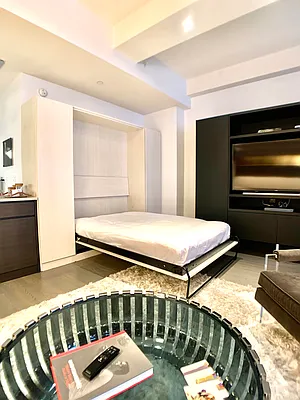 Rented by HOME RESIDENTIAL LLC | media 5