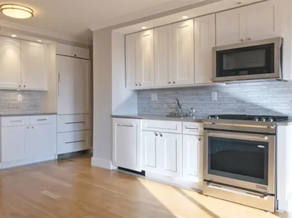 70 W 93rd St, New York, NY