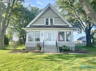 3909 Seaman Rd, Oregon, OH 43616