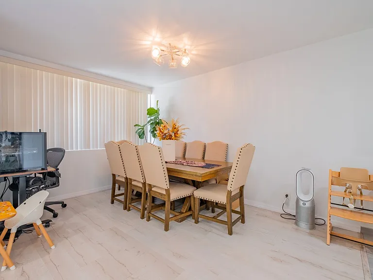4487 Colbath Ave #106 — Photo 6