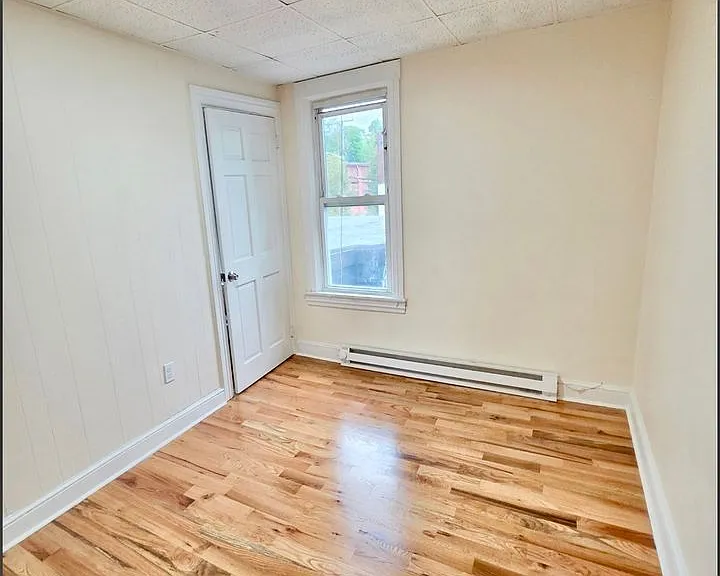 47 Montgomery Street — Photo 14