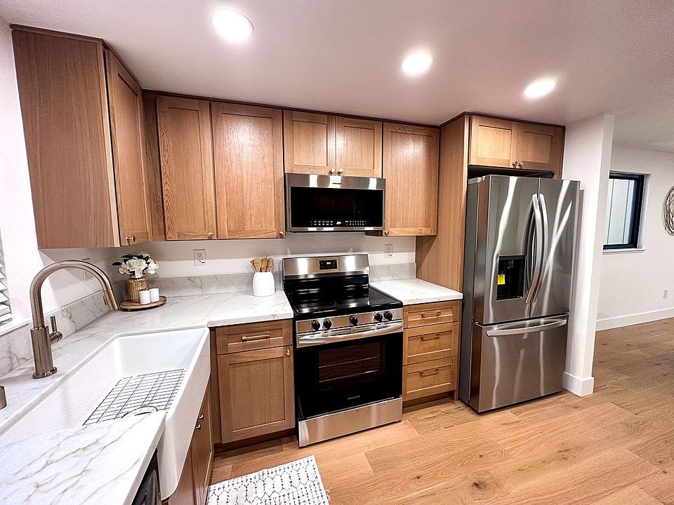 1st image of 31281 E 9th Dr #25F