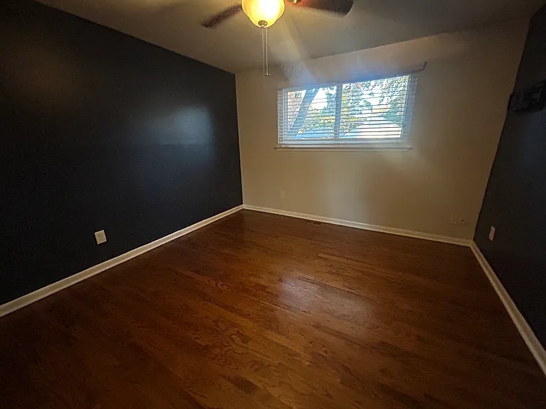 1210 Kenilworth Pl — Photo 12