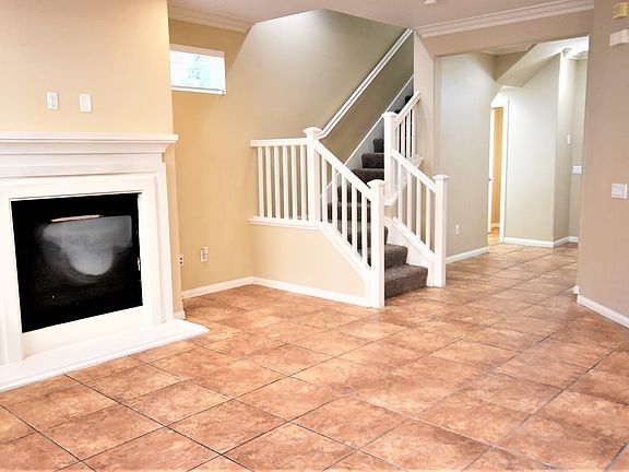 5th image of 3659 W Scribner Ln