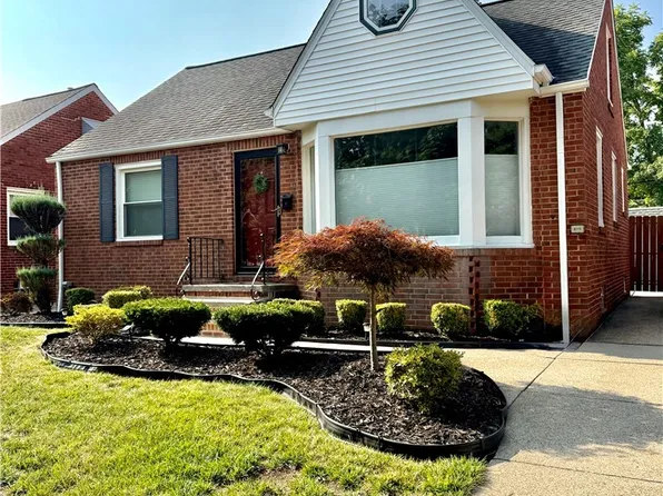 14721 Orchard Park Ave, Cleveland, OH 44111