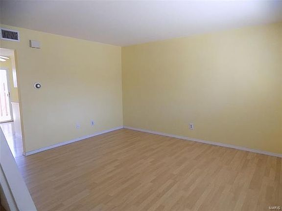 3rd image of 10536 Carroll Wood Way