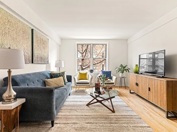 350 Bleecker St APT 2N, New York, NY 10014