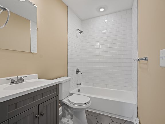 3rd image of 144 Inslee Pl