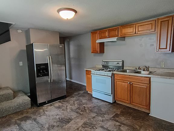 5th image of 1541-1543 W 3rd St