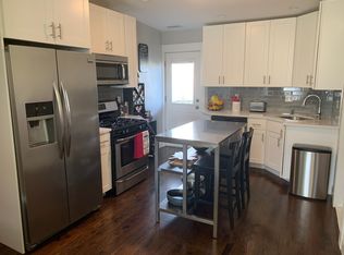 182 W 9th St APT 3, South Boston, MA 02127