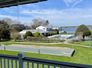 50 Rampasture Rd, Hampton Bays, NY 11946