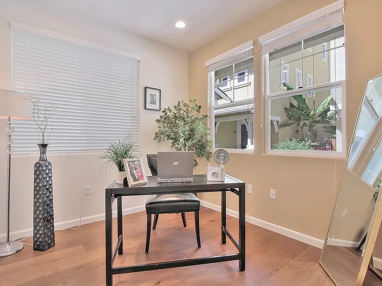 2913 Pescadero Ter — Photo 25
