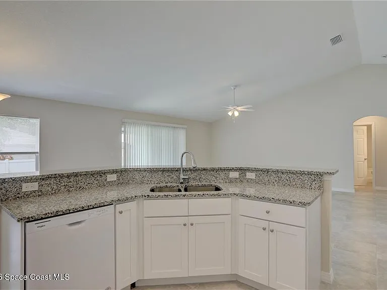 426 Lanfair Ave — Photo 18