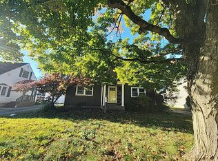 628 E Park Ave, Barberton, OH 44203