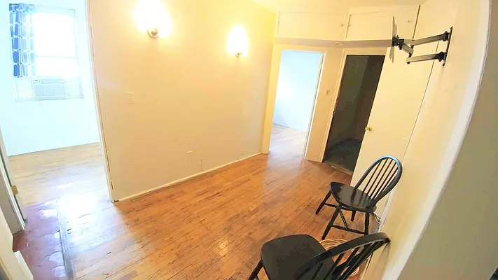 Rented by Downtown Mgt & Realty LLC | media 15