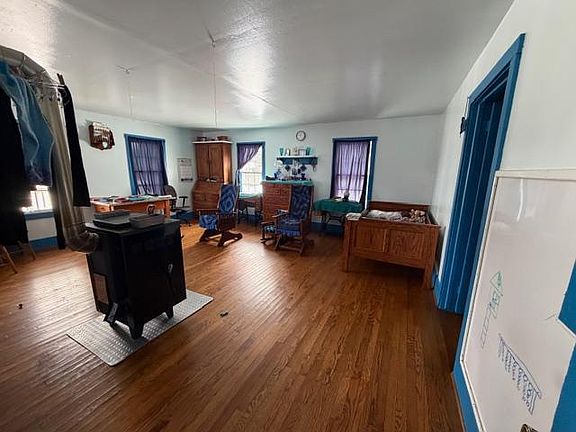 5th image of 36658 Dogwood Rd