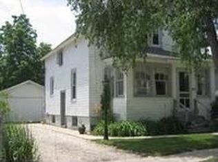 21 Division St, Algonquin, IL 60102