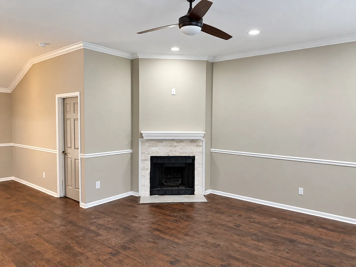 3 bed, 1262 sqft, $1,670 — Photo 2
