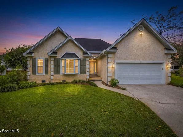 107 Canopy Ct, Saint Simons Island, GA 31522