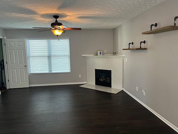 5th image of 8682 Prairie Frost Ln