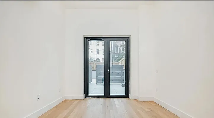 Rented by Dalan Rentals | media 32