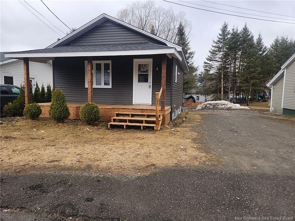 1st image of 34 Scout St