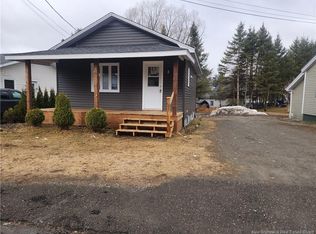34 Scout St, Grand Falls, NB E3Y 1B1