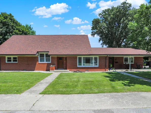 330 Fairview Ave, Tipton, IN 46072