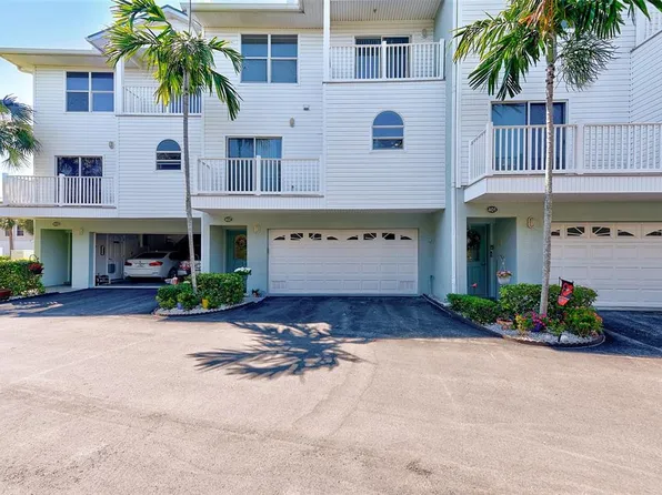 19817 Gulf Blvd APT 402, Indian Shores, FL 33785