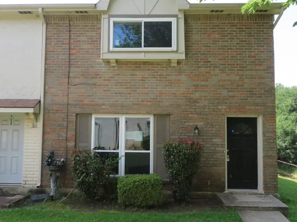 109 W Mountain Creek Dr #13, Grand Prairie, TX 75052