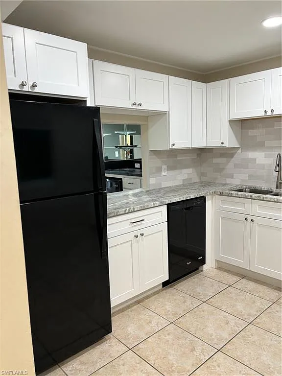 Building Photo - 149 Palm Dr #8617